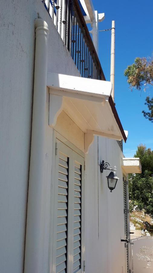 Casa Vacanze "Il Carrubo" Gagliano del Capo Exterior photo